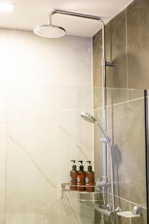 צ'יאנג מאי Anta Residence "Self-Sevice Apartment" מראה חיצוני תמונה